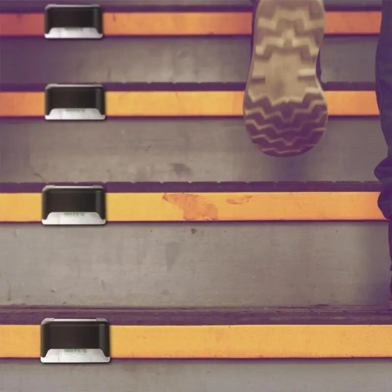 4 vnt. LED saulės tako laiptų šviestuvai lauko sodo kiemo tvoros siena kraštovaizdžio lempa Saulės nakties lemputė įkraunama Ni-MH baterija