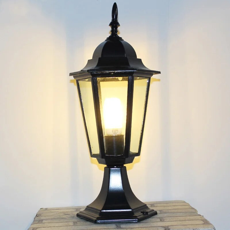 Traditsioonilises stiilis retro sammasvalgustid välistingimustes veekindel valgusti välisvalgusti kogukond rõdu villa elamu murulambid