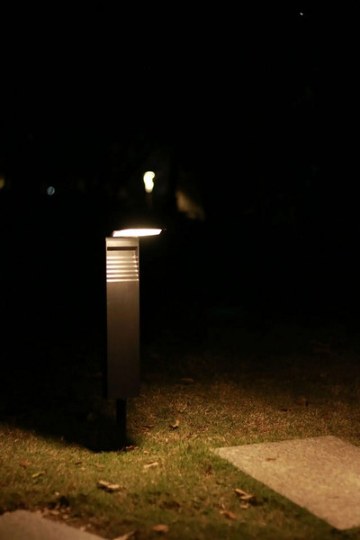 ZK30 Lumini de grădină Decorare în aer liber Lampă de gazon LED impermeabilă pentru curte Calea Peisaj Bolard Iluminat cu energie solară