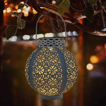 Класическа соларна LED Iron Art Hollow Lantern Light Водоустойчива соларна лампа Външен декор Висяща лампа Лампа за проектор за двор