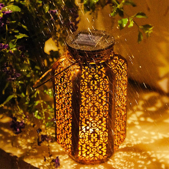 Led слънчева светлина Ретро фенер Висяща светлина Iron Art Vintage Lantern Pathway Lamp with handle for Garden Tree Patio Fence Yard