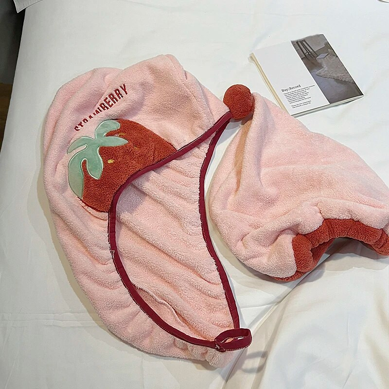 Mäkký mikrovláknový rýchloschnúci dievčenský uterák do vlasov, super absorpčný, dámsky kúpeľňový sprchový uterák, jahodový uterák do kúpeľne