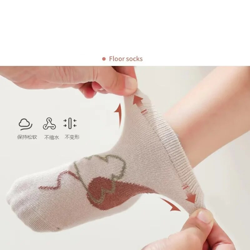 Jesen Zima Čarape za bebe Dječje čarape za pod Češljani pamuk Neklizajuće za bebe Crtić za malu djecu Spriječavaju pad