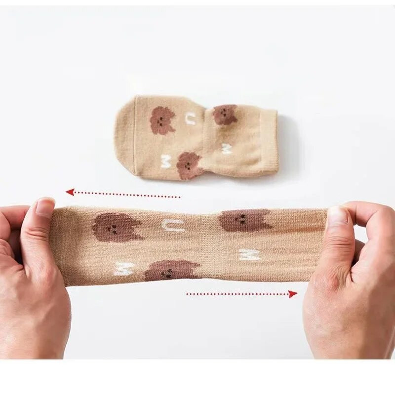 Jesen Zima Čarape za bebe Dječje čarape za pod Češljani pamuk Neklizajuće za bebe Crtić za malu djecu Spriječavaju pad