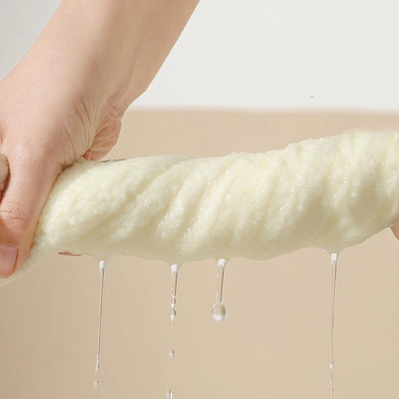 Κοραλί Velvet Baby Bibs Cartoon Αδιάβροχη πετσέτα βρεφικής σαλιάρας Πανάκια μπαντάνα Κασκόλ για παιδιά Αγόρι που ταΐζει πετσέτα σάλιου