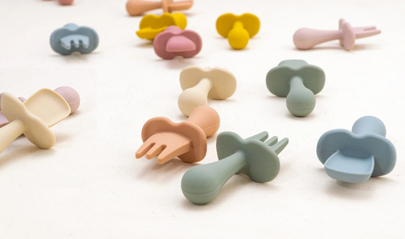 2 tk/komplekt imiku toitmise toit Mini kahvellusikakomplektid lastenõuded väikelapsed väikelaste toitmistarvikud treenimine laste lauanõud