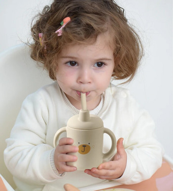 Βρεφικό κύπελλο τροφοδοσίας σιλικόνης με λαβή Sippy BPA Δωρεάν νήπια με κινούμενα σχέδια εκμάθησης μοτίβων ποτών Παιδικά ψάθινα φλιτζάνια επιτραπέζια σκεύη