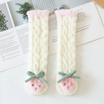 Чорап за малко дете Дълги чорапи за новородено Детски зимни дебели меки чорапи от коралов полар Бебе момиче, анимационна кукла, разтеглив чорап 0-5T