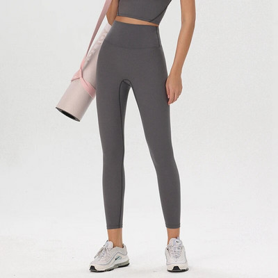 Dámske tielko s vystuženou športovou podprsenkou, beh, cvičenie, joga, krátky top, telocvičňa, oblečenie na tréning, športové oblečenie bez kruhov