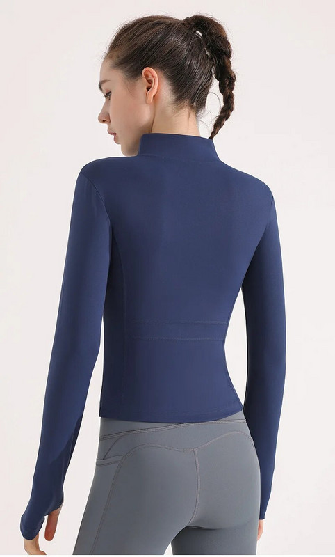 Visapusiška treniruočių striukė