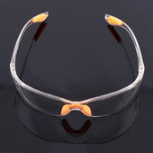 Лаборатория против прах и удар. Очила за работа на открито. Защитни очила. Защитни очила