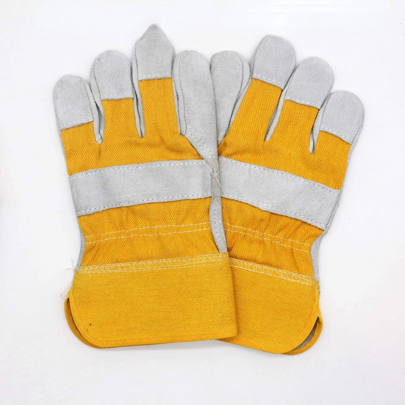 Keevitatud poolnahast kindad on kuumakindlad ja sobivad toiduvalmistamiseks / küpsetamiseks / kaminaks / loomade käitlemiseks / grillimiseks