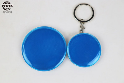 Uus hästi nähtav PVC-võtmehoidja plastikust helkurplekist märk öise jalgrattasõidu helkuriga ripatsiga 1 ülikond 44 mm ja 58 mm