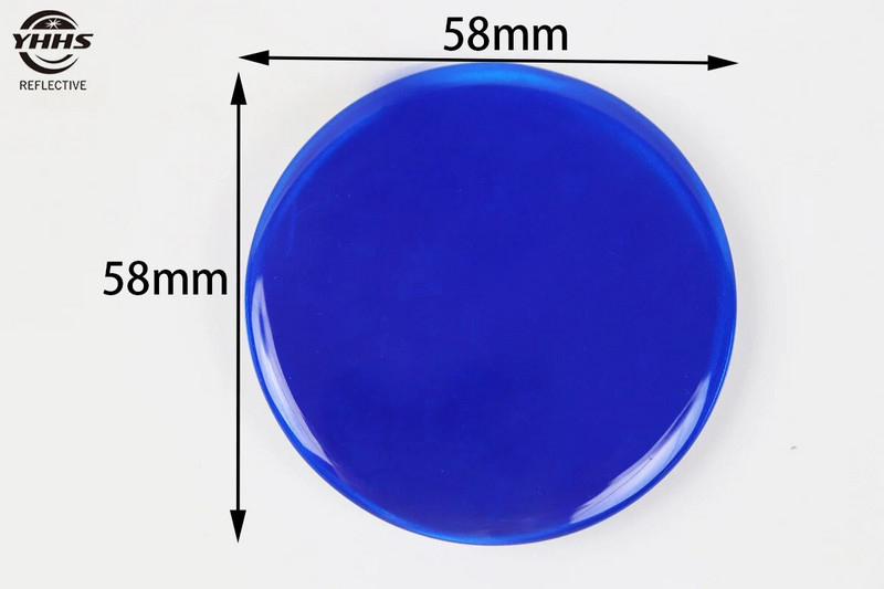 Uus hästi nähtav PVC-võtmehoidja plastikust helkurplekist märk öise jalgrattasõidu helkuriga ripatsiga 1 ülikond 44 mm ja 58 mm