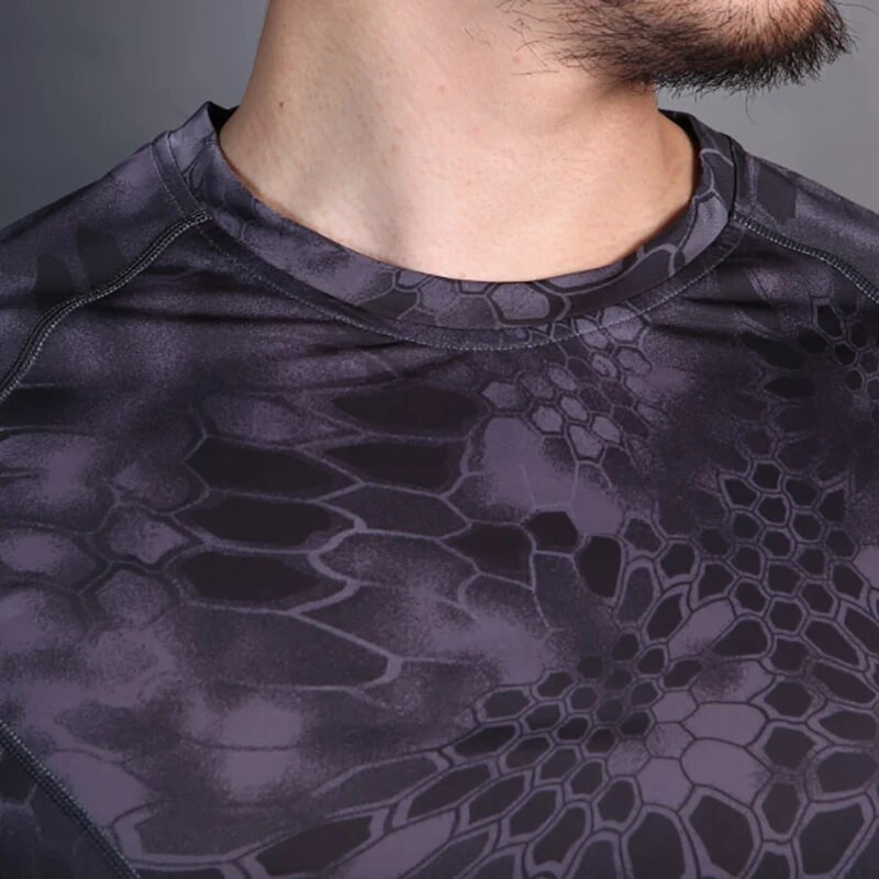 Emersongear Tactical Skin Tight Base Layer Bėgimo marškinėliai Kamufliažiniai šortai Rankovės Lauko Sportui Prakaitą praleidžiantys marškinėliai TYP