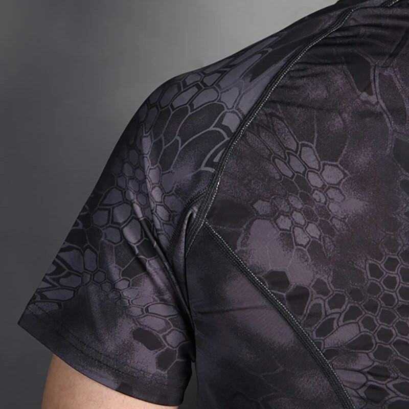 Emersongear Tactical Skin Tight Base Layer Bėgimo marškinėliai Kamufliažiniai šortai Rankovės Lauko Sportui Prakaitą praleidžiantys marškinėliai TYP