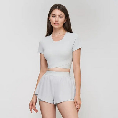 NULS Avocado Like Soft Fabric Yoga lühikeste varrukatega särk sisseehitatud Cupiga tennise T-särk naiste Cross Hem Fitness Crop topiga