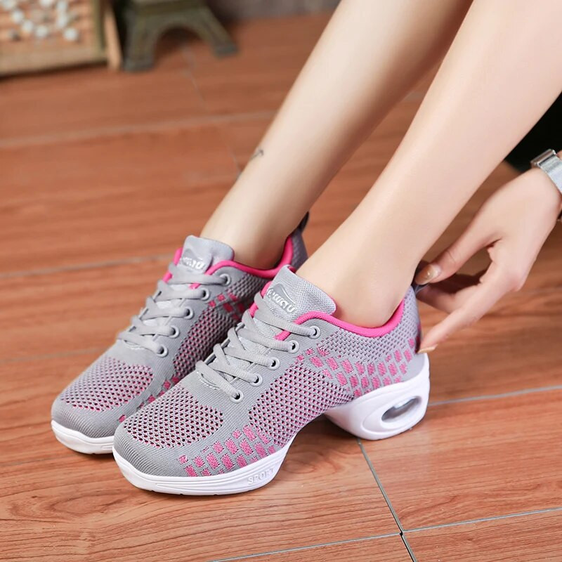 Tossud Tantsukingad naistele Lendavad kootud võrgust Mugavad Moodsad Jazz-tantsukingad Tüdrukutele Naiste Õuespordijalatsid