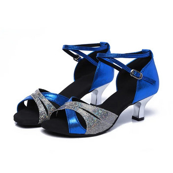 Нови много стилни обувки за латино танци Дамски момичета Бални обувки на открито Танго Салса Танцови обувки за дамско парти Сандали на висок ток