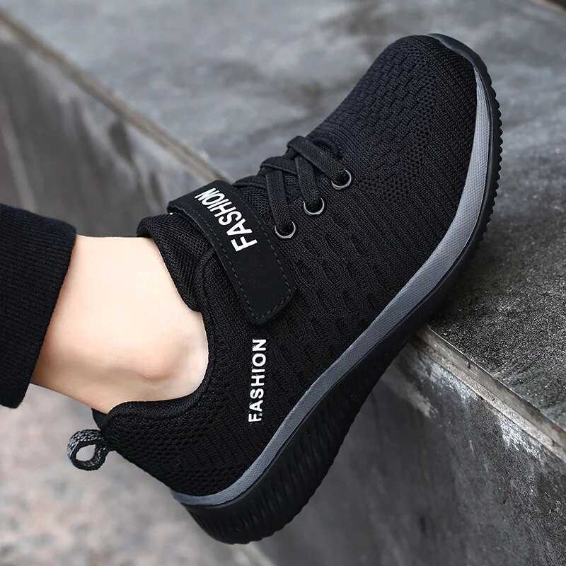 Mood Laste tossud Spordijalatsid poistele Hook & Loop Jooksuhingav võrk vabaajajalatsid lastele Suurus 28-39