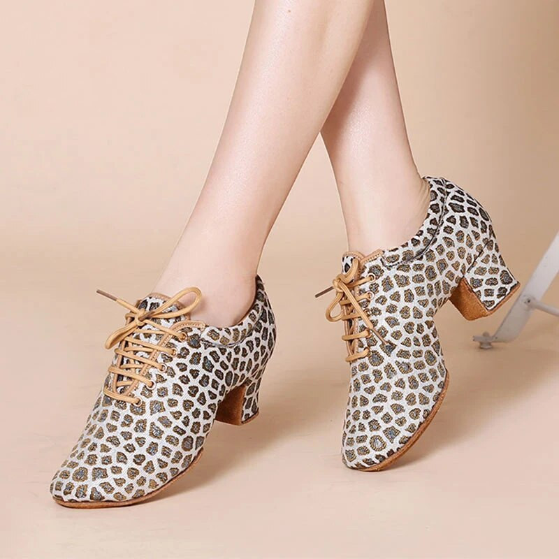 Jazzjalatsid Naiste Latin Salsa Tantsukingad Poolsaapad Naised Tantsutossud Pehme tald Mood Ballroom Tango Sport Naistejalatsid