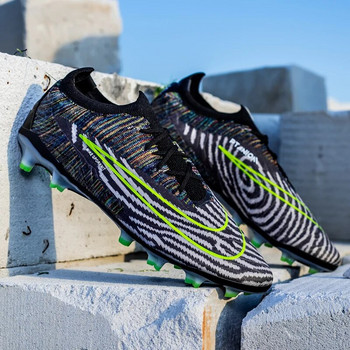 Свръхлеки футболни обувки Мъжки футзал летящи футболни обувки Ултралеки нехлъзгащи се футболни бутли за възрастни Унисекс дишащи TF/FG