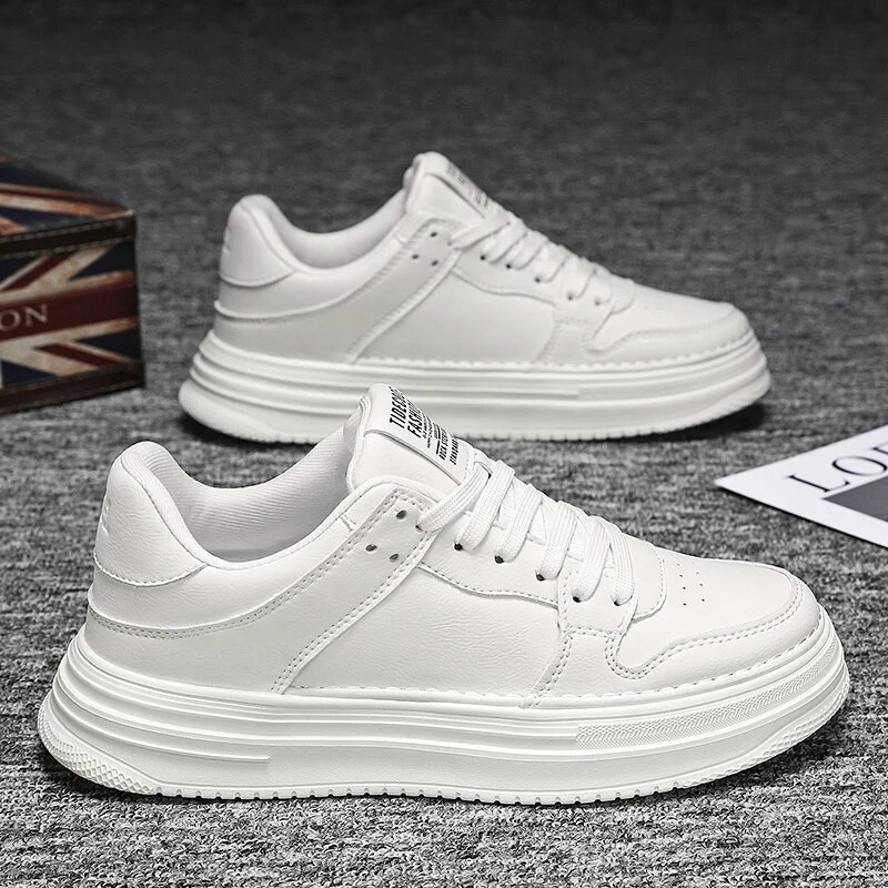 Uued meeste rulakingad Mood vabaaja tossud Üliõpilastele sobivad valged spordijalatsid Tasuta paindlikud nahast õmblused