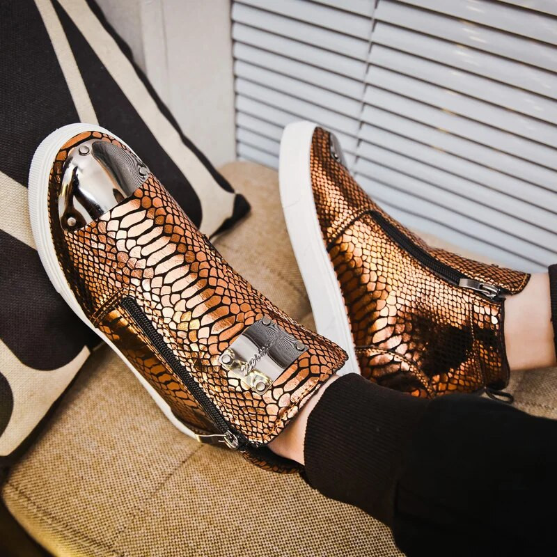 Trendikas mustad kõrge ülaosaga meeste rulajalatsid Hip Hop Snake Nahk Luksuslikud tossud Meeste vabaaja spordijalatsid Meeste jaoks