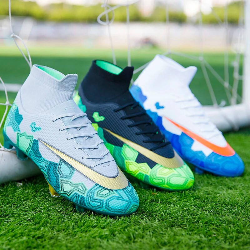 Futsal Jalgpallisaapad Meeste Teismeliste Jalgpallijalatsid Professionaalsed Matš TF/FG Libisemisvastane treening Kõrge ülaosaga klambrid jalatsid Täiskasvanute 2023