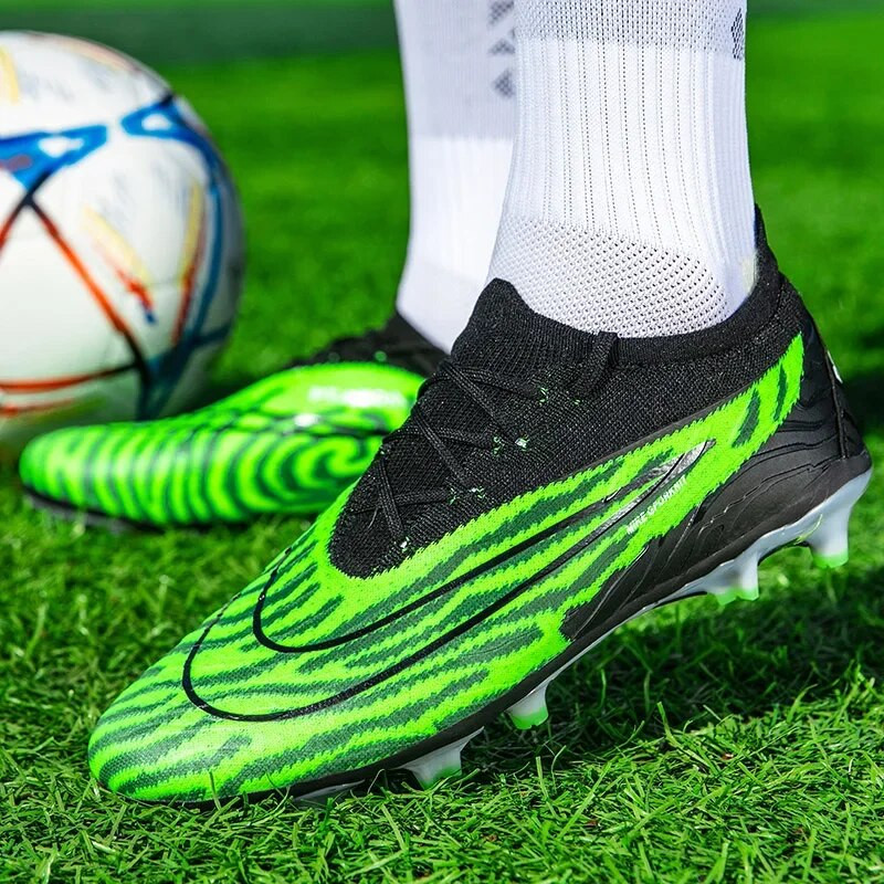 Ανδρικά παπούτσια ποδοσφαίρου Εξαιρετικά ελαφριά άνετα προπόνηση για τον αστράγαλο Αθλητικά σχαράκια ποδοσφαίρου χλοοτάπητα Futsal Long Spikes Κορυφαίας ποιότητας μπότες