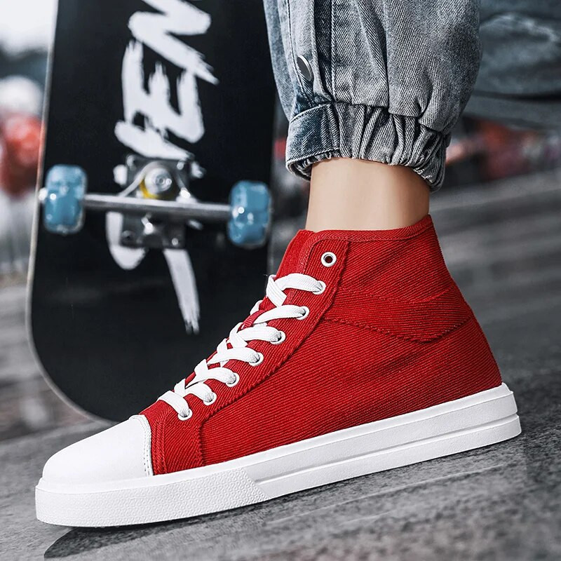 2023. aasta mood punased lõuendijalatsid Meeste naiste rulajalatsid meestele Hingavad kõrged lõuenditossud Paar кеды скейтерские