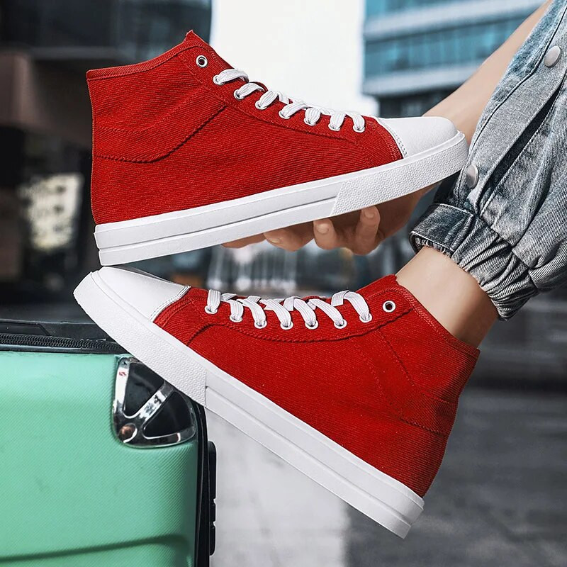 2023. aasta mood punased lõuendijalatsid Meeste naiste rulajalatsid meestele Hingavad kõrged lõuenditossud Paar кеды скейтерские