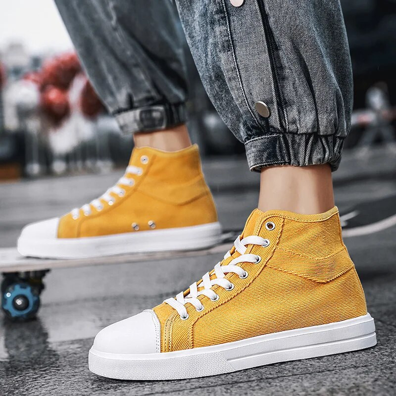 2023. aasta mood punased lõuendijalatsid Meeste naiste rulajalatsid meestele Hingavad kõrged lõuenditossud Paar кеды скейтерские