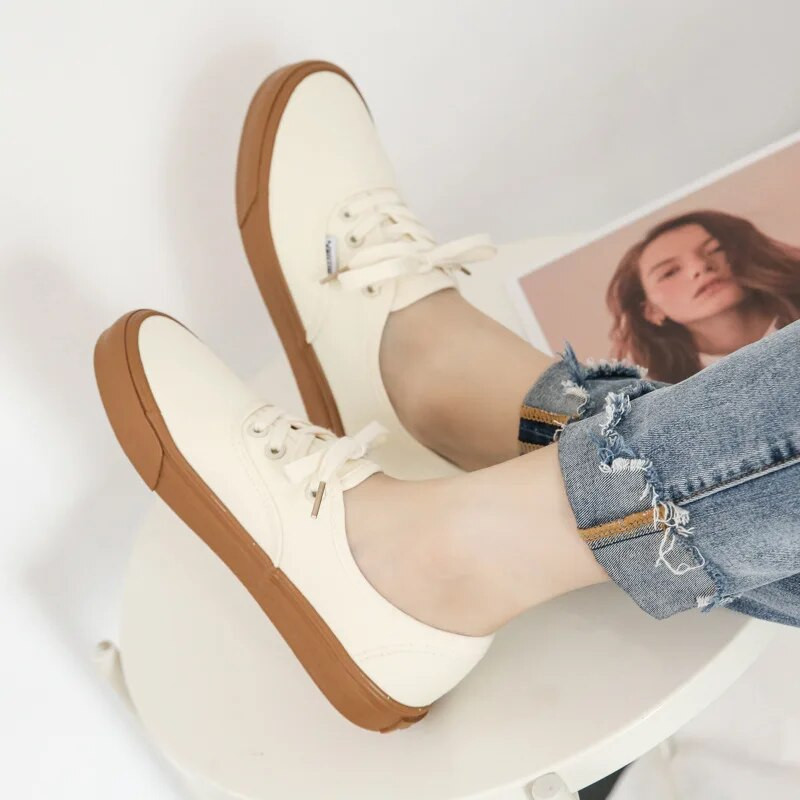 Unisex tossud, lamedad jalatsid vabas õhus, vabaaja meeste saapad, naiste jalutuskingad, paeltega mood 2021, suur suurus 35–44 retrodisainerid