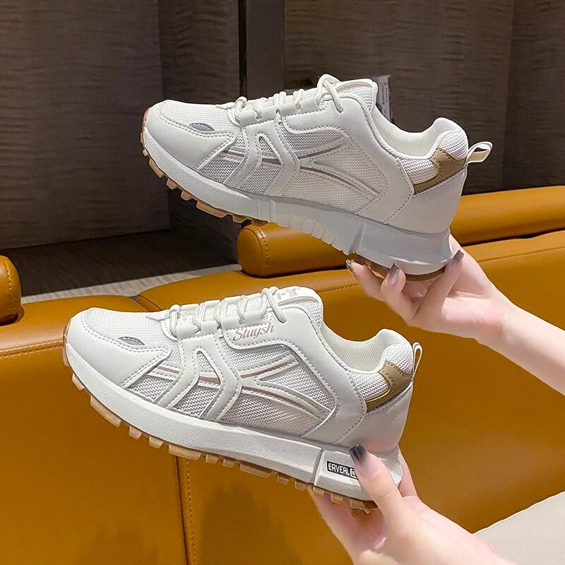 Moteriški kvėpuojantys golfo sportiniai treniruočių batai Patogūs rudens mergaičių populiarūs madingi golfo sportbačiai