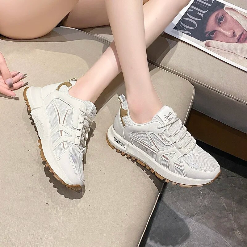 Moteriški kvėpuojantys golfo sportiniai treniruočių batai Patogūs rudens mergaičių populiarūs madingi golfo sportbačiai