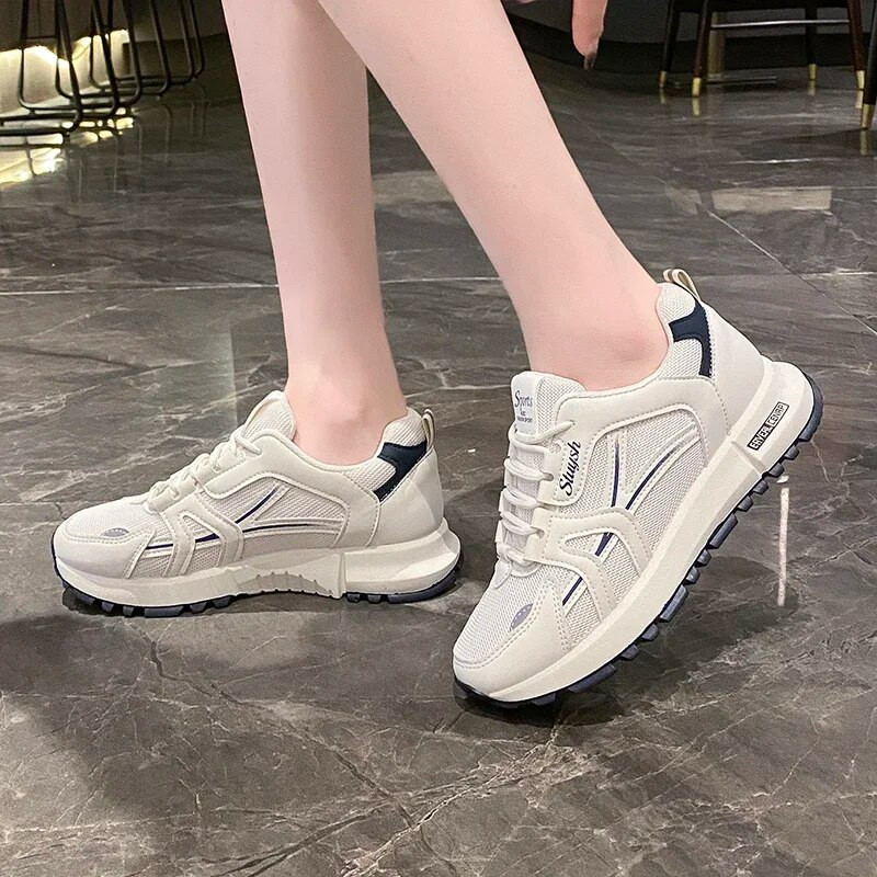 Moteriški kvėpuojantys golfo sportiniai treniruočių batai Patogūs rudens mergaičių populiarūs madingi golfo sportbačiai