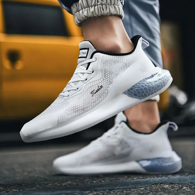 2023 New Summer Golf Shoes for Men Outdoor Sports White Shoes Running Shoes Ultra Light Mesh Breathable Men`s Casual Sneakers