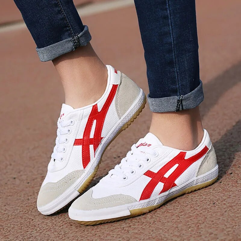 USHINE EU34-44 Ποιότητας κόκκινο μπλε καμβάς Κλασικά ρετρό παπούτσια επιτραπέζιας αντισφαίρισης Fitness KungFu TaiChi παπούτσια για άνδρες γυναίκες
