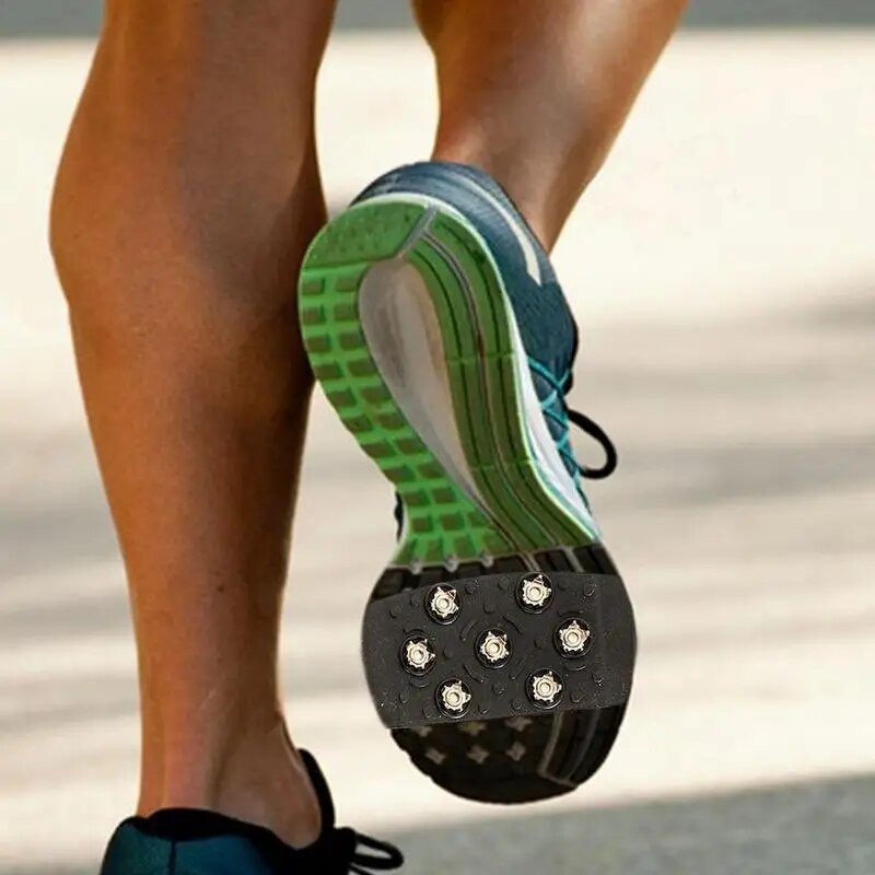 Hroty do snežníc Hroty do snežníc Prenosné hroty do snežníc Úchyty Mačky do tenisiek Na sneh Rybolov Poľovníctvo Turistika Kempovanie