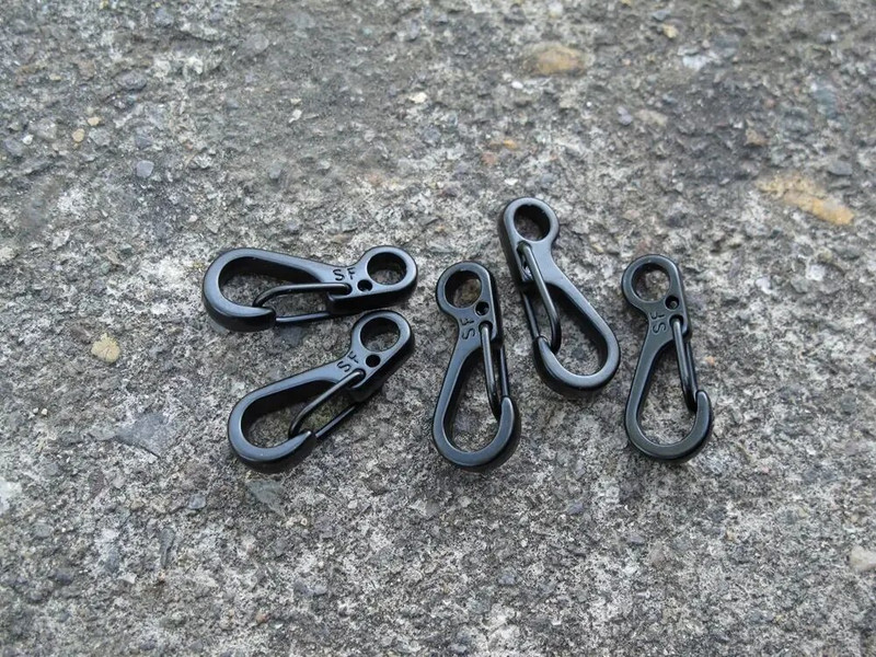 5/10 tk Taktikalised varustuskonksud Võtmehoidja Mini Karabiin Kämping EDC Survival Ronimine SF Vedruseljakott Klambrid Võtmehoidja Paracord