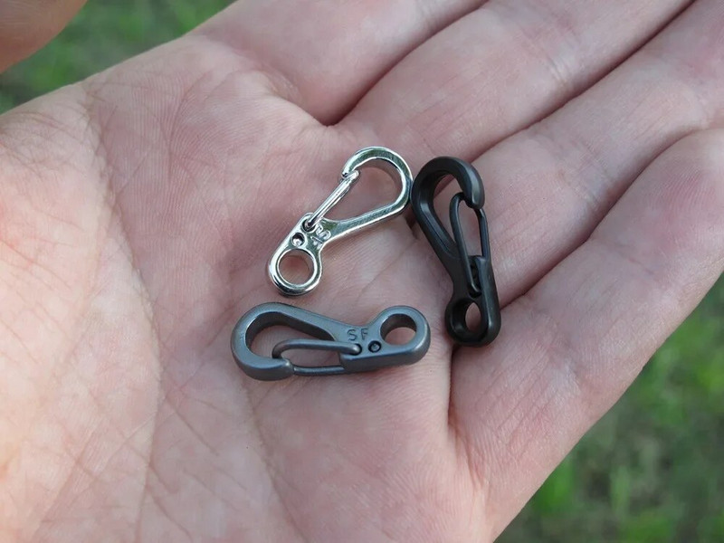 5/10 tk Taktikalised varustuskonksud Võtmehoidja Mini Karabiin Kämping EDC Survival Ronimine SF Vedruseljakott Klambrid Võtmehoidja Paracord