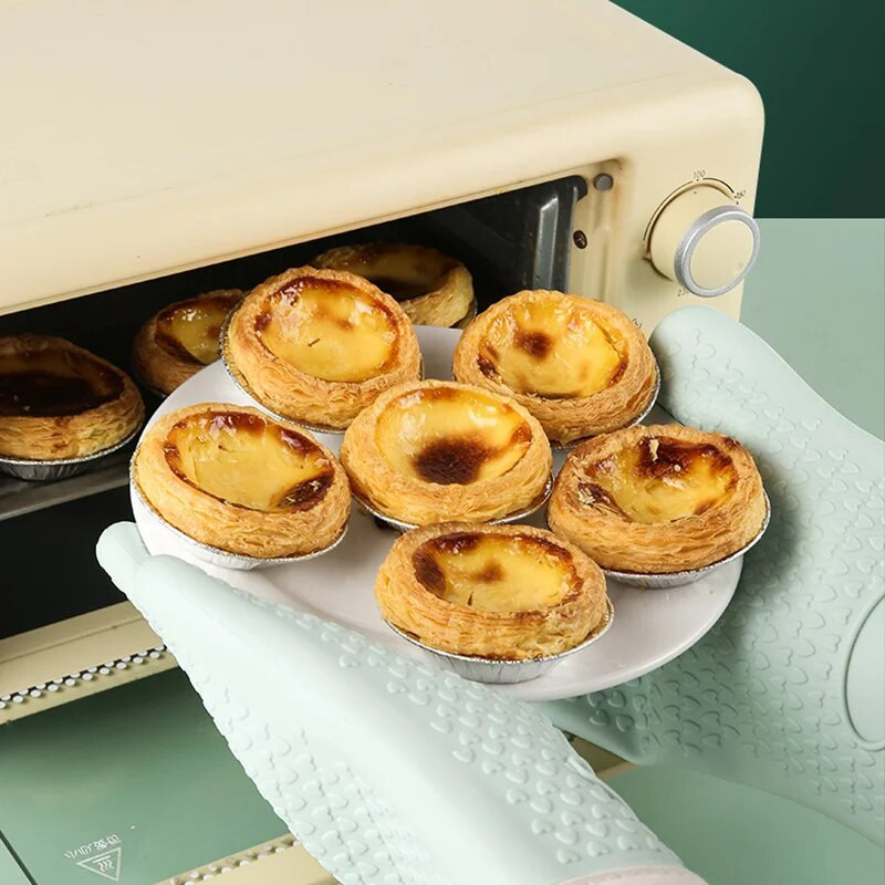 1 pár grilovacích rukavíc, silikónové žiaruvzdorné rukavice, kuchynské rukavice do mikrovlnnej rúry, 300 stupňov ohňovzdorné a protišmykové grilovacie rukavice