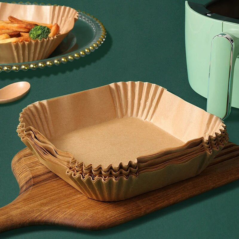 Spetsiaalne paber õhufritüüri küpsetamiseks Õlikindel õli imav paber majapidamises kasutatavate BBQ-plaadiga ahjude jaoks.