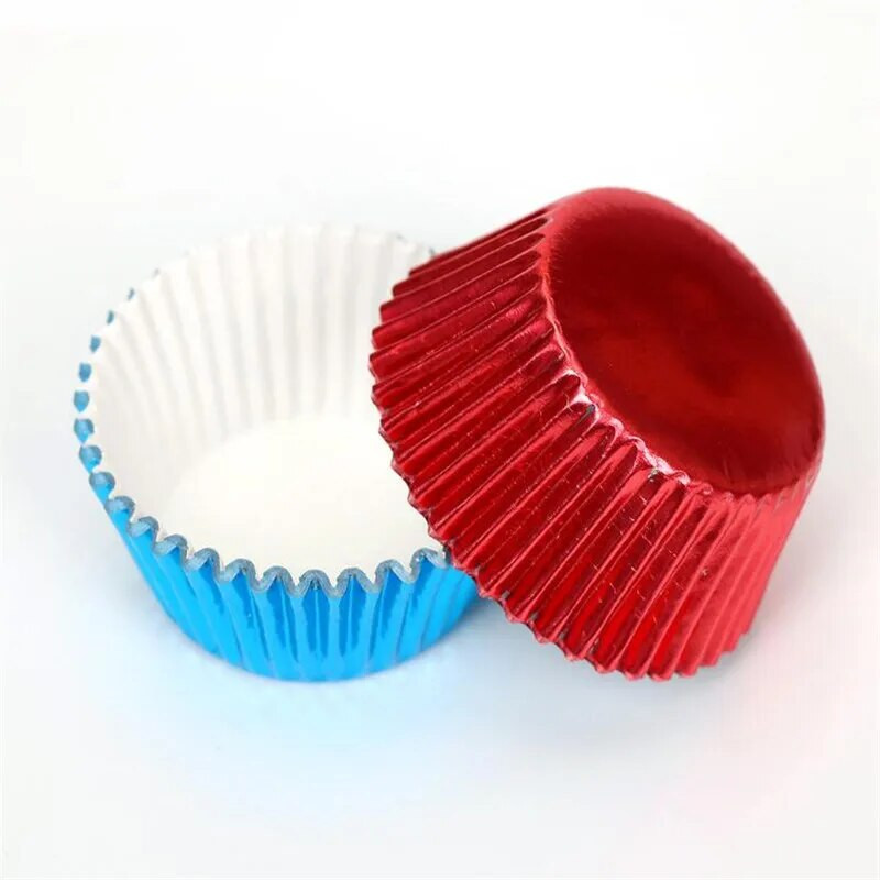 100 tk koogipabertopsid kuld/hõbe/punane foolium paberist koogivoodri hoidja muffini küpsetustassi koogiümbrise ümbris alumiiniumfoolium metall