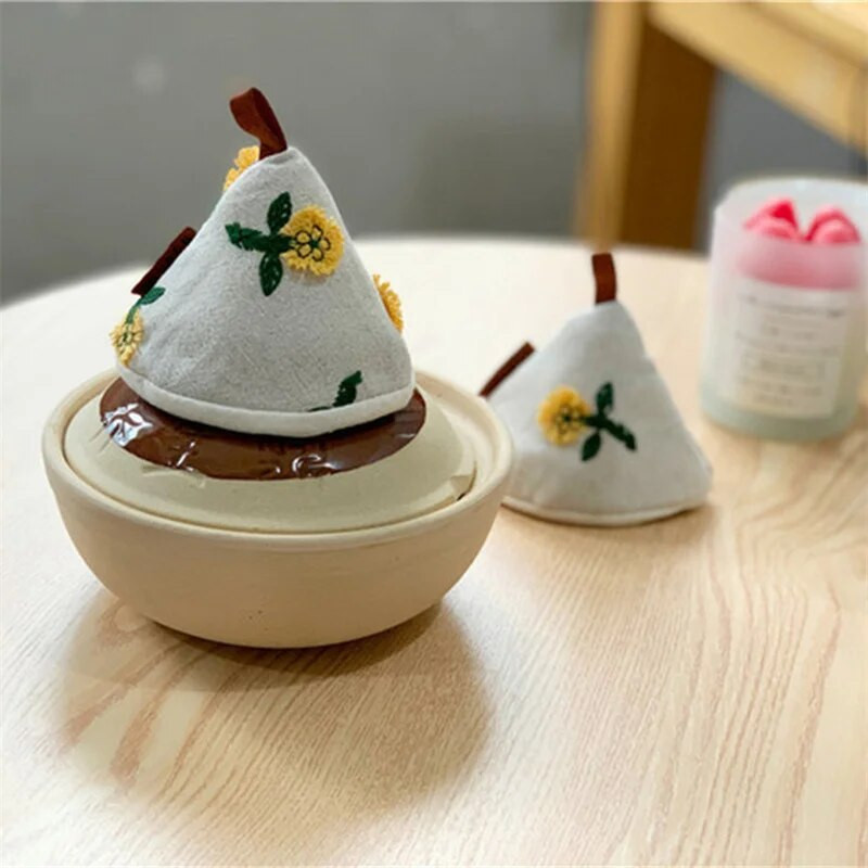 Tepelne odolná proti obareniu, vyšívaná rukoväť hrnca, krytka na rukoväť hrnca s trojuholníkovou izoláciou, mikrovlnná rukavica, japonský kryt hrnca