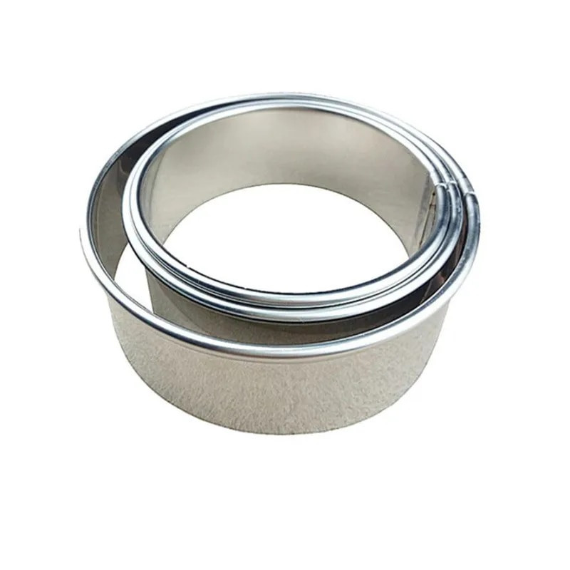 1 tk suured roostevabast terasest ümmargused pelmeenid ümbrisvormid, vormid, lõikurite valmistamise tööriistad, ümmargused küpsisetaigna ümbrised taigna lõikamiseks