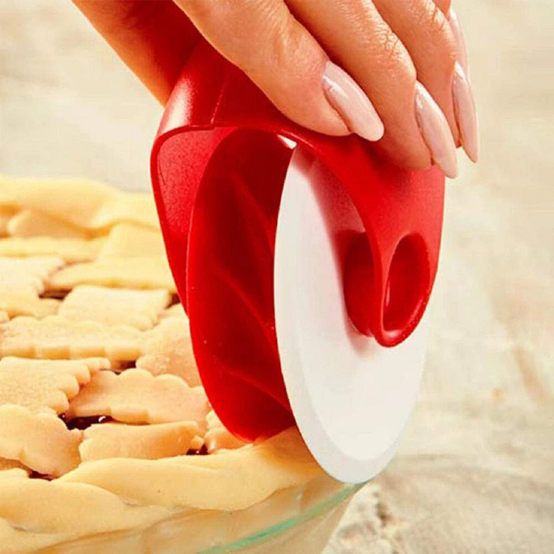 Plastikust rihveldatud kondiitritoodete lõikuri rattaga kondiitritoodete purustaja ja tihendaja nuudlivalmistaja Pasta nuudlilõikur Võre pirukakooriku krimpsutööriistad