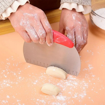 Резачка за сладкиши от неръждаема стомана Скрепер за брашно Сладкиши Чопър Везна Резачка за тесто за пица Удобна дръжка Кухненски инструменти за печене
