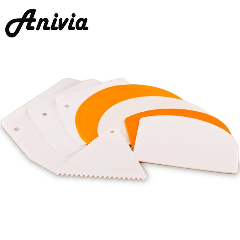 Racletă pentru aluat din plastic în 8 stiluri pentru prepararea pâinii și instrumentele de patiserie pentru decorarea torturilor